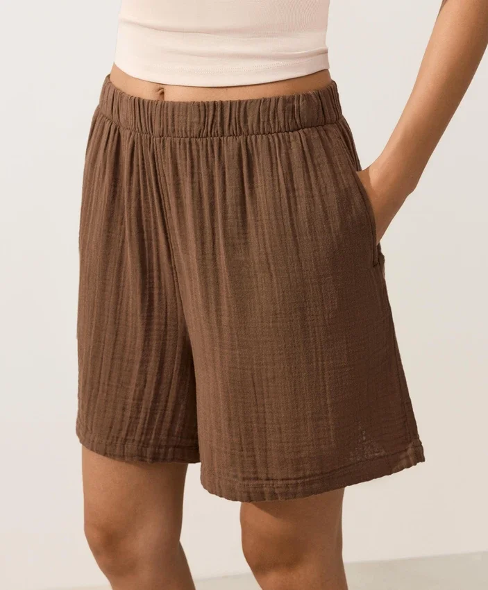 100% Cotton Bermuda Shorts 100% Cotton Bermuda Shorts