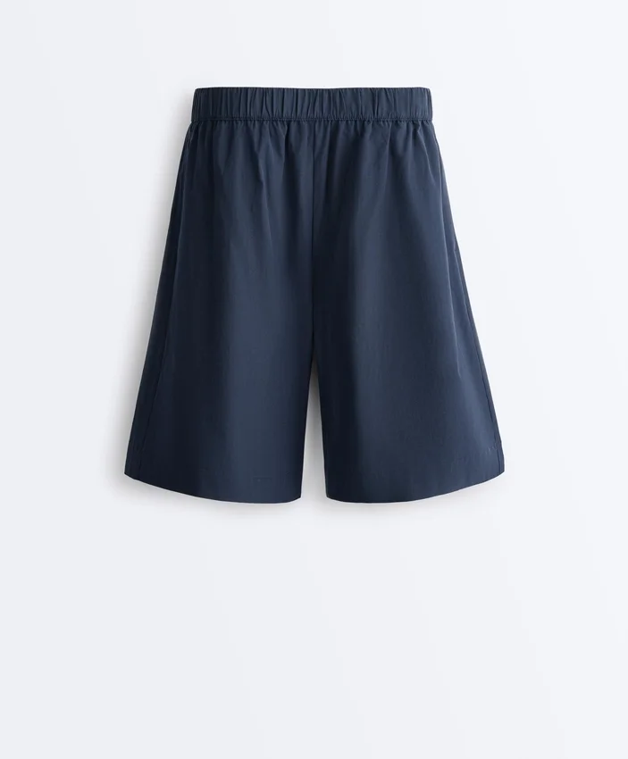 100% Cotton Bermuda Shorts 100% Cotton Bermuda Shorts