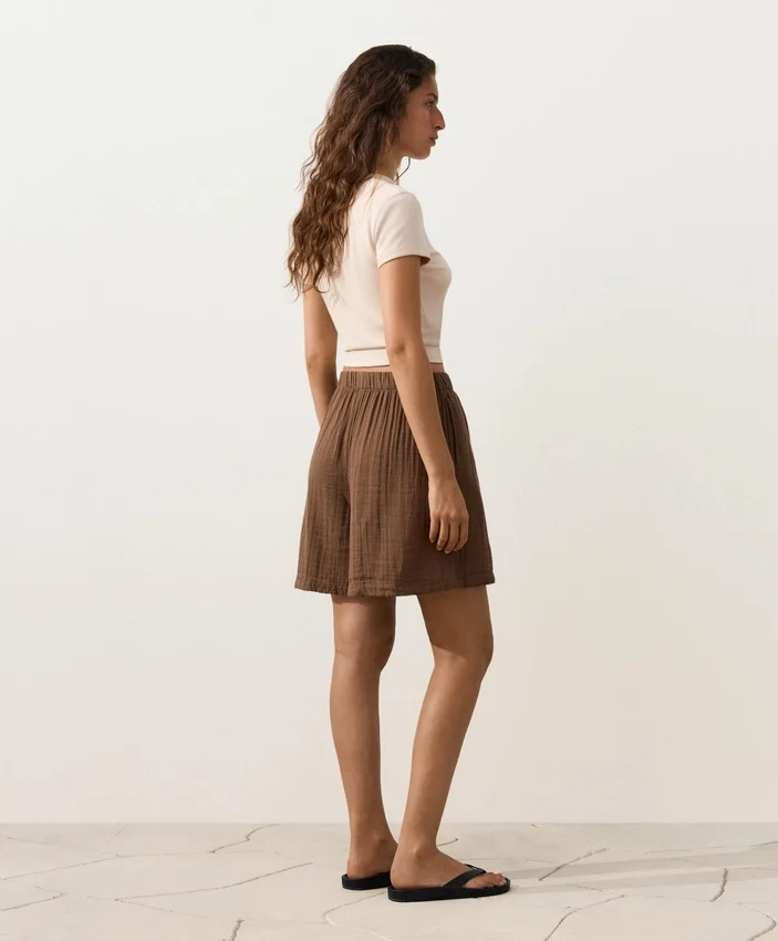 100% Cotton Bermuda Shorts 100% Cotton Bermuda Shorts