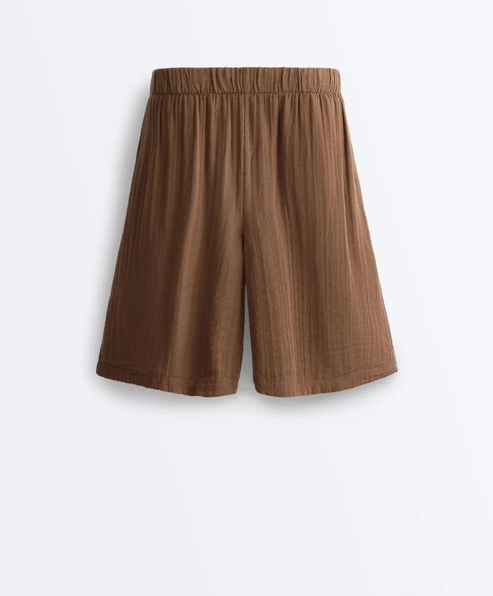 100% Cotton Bermuda Shorts 100% Cotton Bermuda Shorts