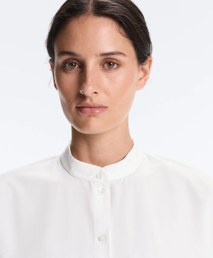 100% Cotton Stand-Up Collar Shirt 100% Cotton Stand-Up Collar Shirt