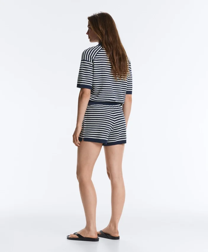 100% Cotton Striped Knit Polo Shirt 100% Cotton Striped Knit Polo Shirt