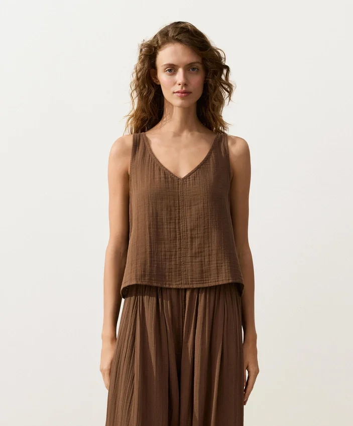 100% Cotton V-Neck Strappy Top 100% Cotton V-Neck Strappy Top