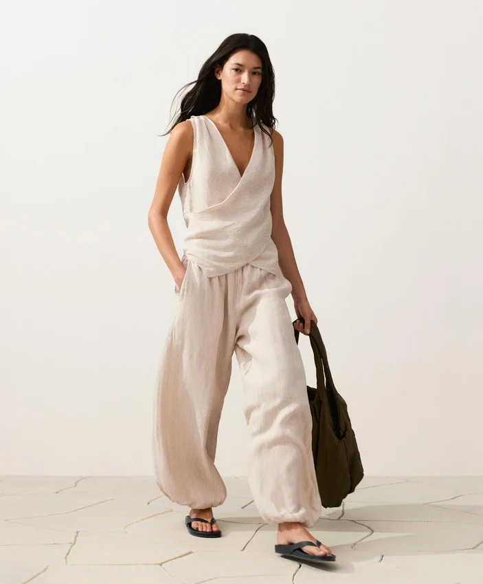 100% Linen Crossover Top 100% Linen Crossover Top