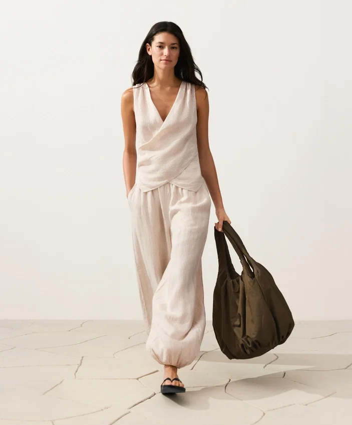 100% Linen Crossover Top 100% Linen Crossover Top