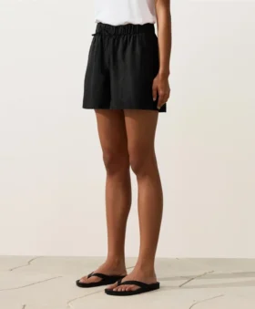 100% Linen Mid-Rise Shorts
