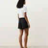 100% Linen Mid-Rise Shorts 100% Linen Mid-Rise Shorts