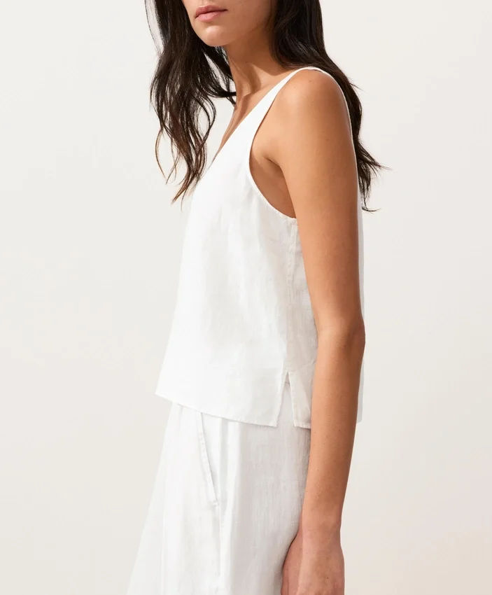 100% Linen V-Neck Strap Top 100% Linen V-Neck Strap Top