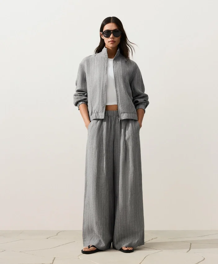 100% Linen Wide-Leg Striped Trousers 100% Linen Wide-Leg Striped Trousers