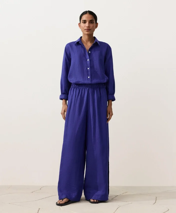 100% Linen Wide-Leg Trousers with Side Pleat 100% Linen Wide-Leg Trousers with Side Pleat