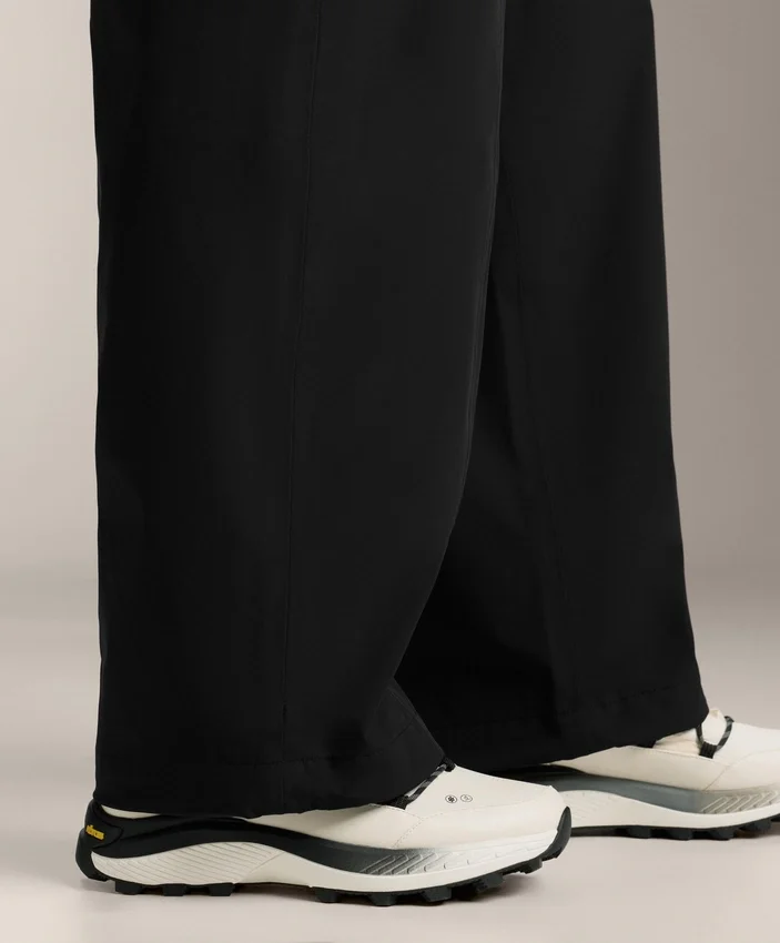 10K Waterproof Straight-Leg Trousers 10K Waterproof Straight-Leg Trousers