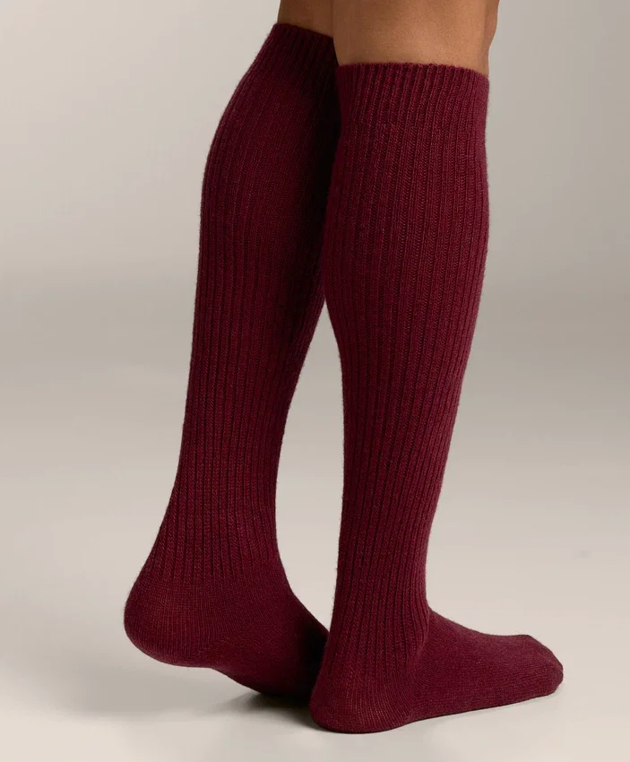 18% Cashmere 13% Wool Long Socks 18% Cashmere 13% Wool Long Socks