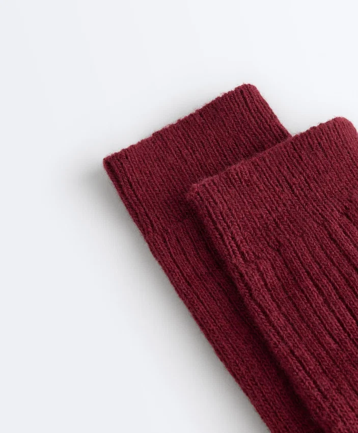 18% Cashmere 13% Wool Long Socks 18% Cashmere 13% Wool Long Socks