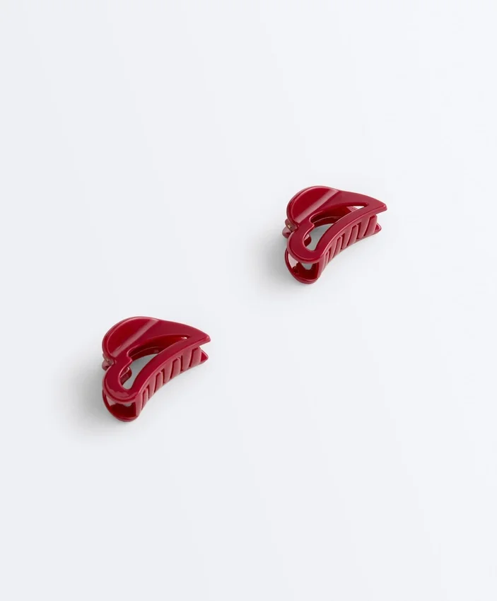 2 Heart Hair Clips 2 Heart Hair Clips