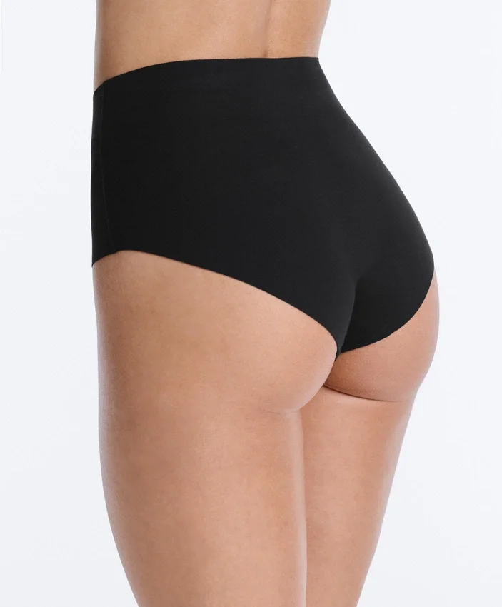 2 Invisible Cotton Blend Mid-Rise Classic Briefs 2 Invisible Cotton Blend Mid-Rise Classic Briefs