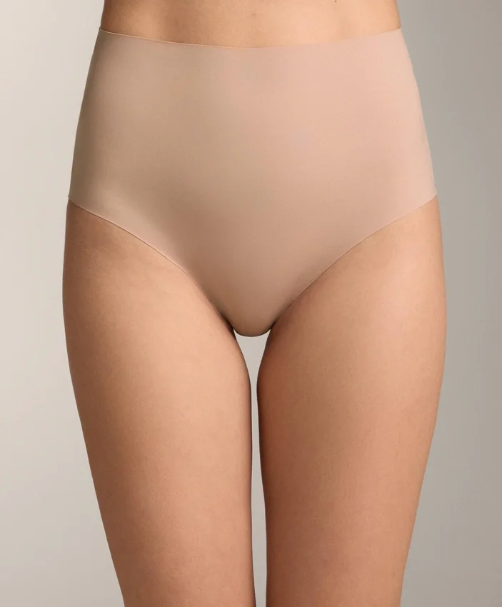 2 Invisible Polyamide Blend Medium Support High-Rise Classic Briefs 2 Invisible Polyamide Blend Medium Support High-Rise Classic Briefs