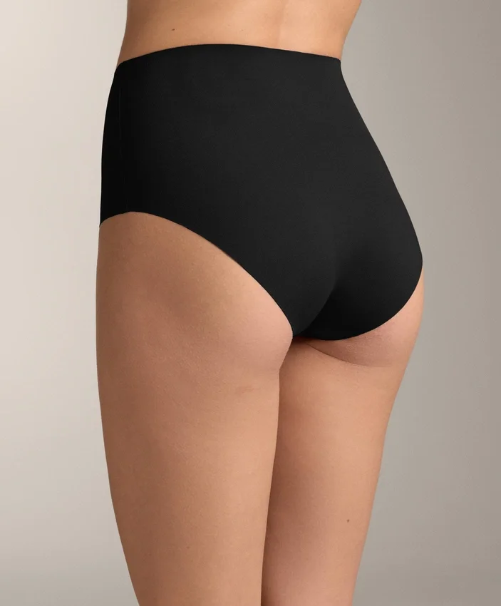 2 Invisible Polyamide Blend Medium Support High-Rise Classic Briefs 2 Invisible Polyamide Blend Medium Support High-Rise Classic Briefs