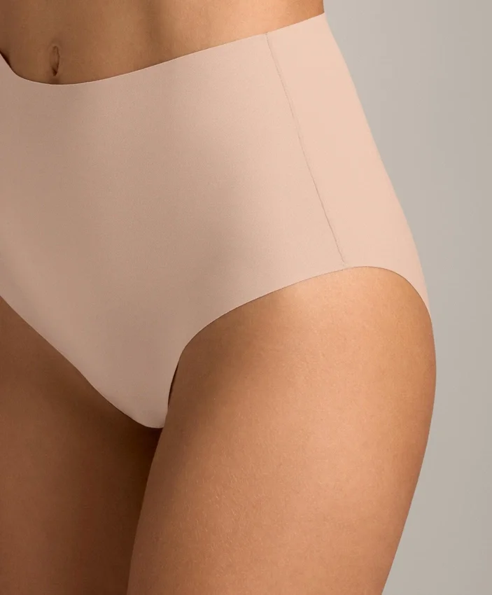 2 Invisible Polyamide Blend Mid-Rise Classic Briefs 2 Invisible Polyamide Blend Mid-Rise Classic Briefs