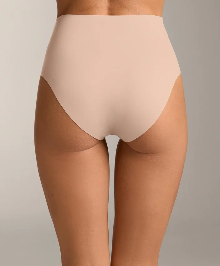 2 Invisible Polyamide Blend Mid-Rise Classic Briefs 2 Invisible Polyamide Blend Mid-Rise Classic Briefs