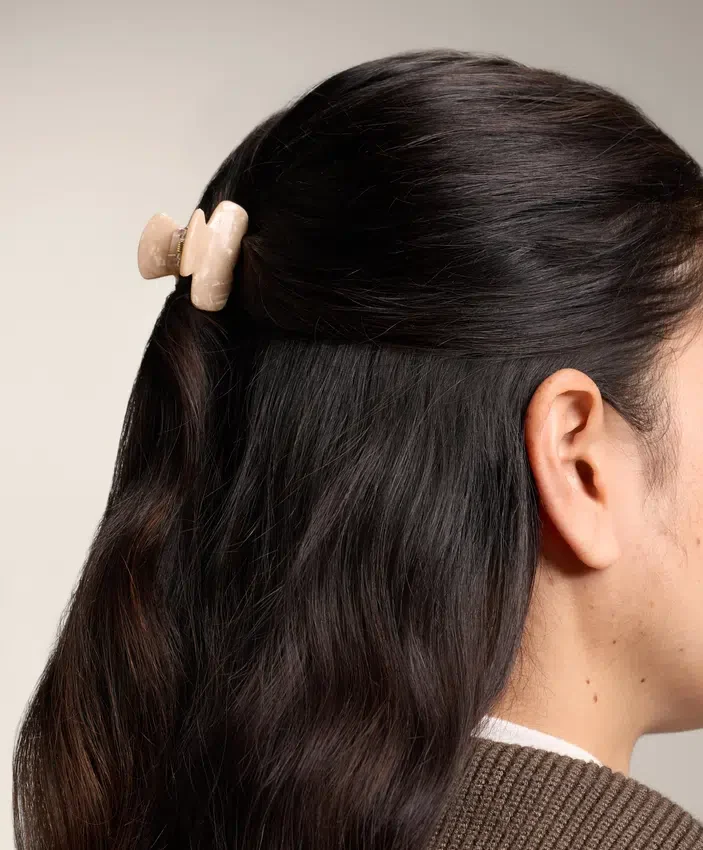 2 Mini Hair Clips 2 Mini Hair Clips