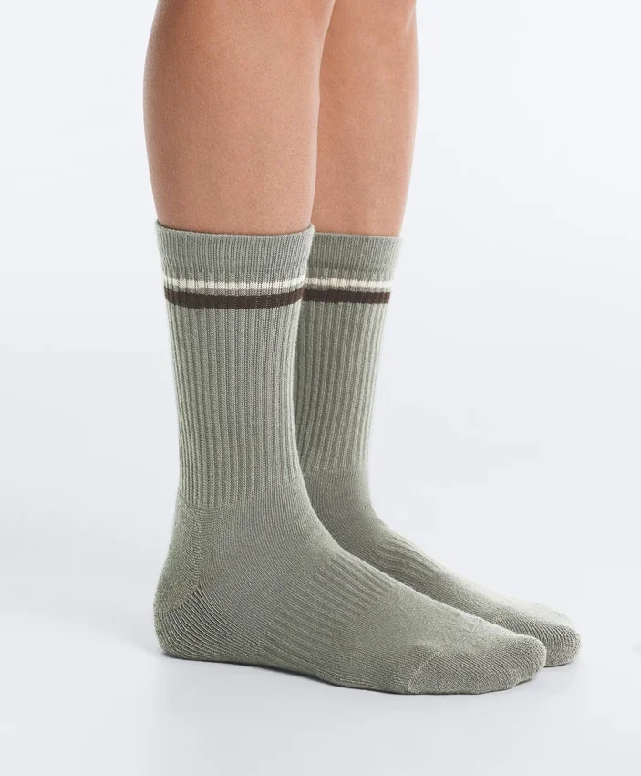 2 Pairs of Classic Cotton Blend Yoga and Pilates Socks 2 Pairs of Classic Cotton Blend Yoga and Pilates Socks