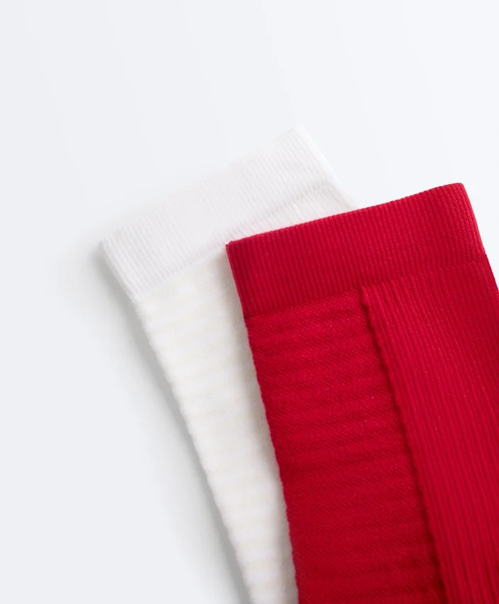 2 Pairs of Classic Polyamide Blend Sports Socks 2 Pairs of Classic Polyamide Blend Sports Socks
