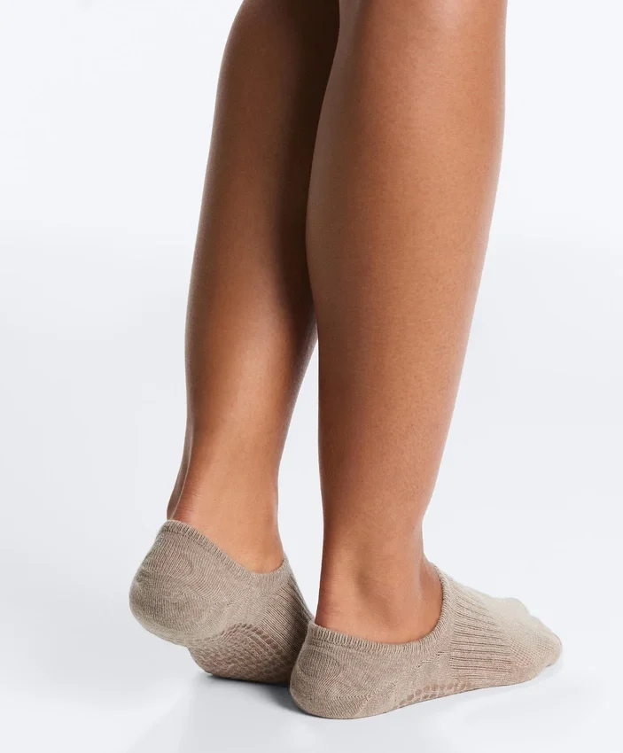 2 Pairs of Cotton Blend Yoga and Pilates Socks 2 Pairs of Cotton Blend Yoga and Pilates Socks