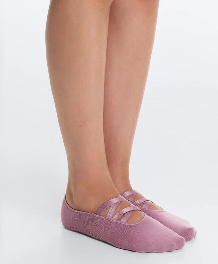 2 Pairs of Invisible Polyamide Blend Yoga and Pilates Socks with Double Straps 2 Pairs of Invisible Polyamide Blend Yoga and Pilates Socks with Double Straps
