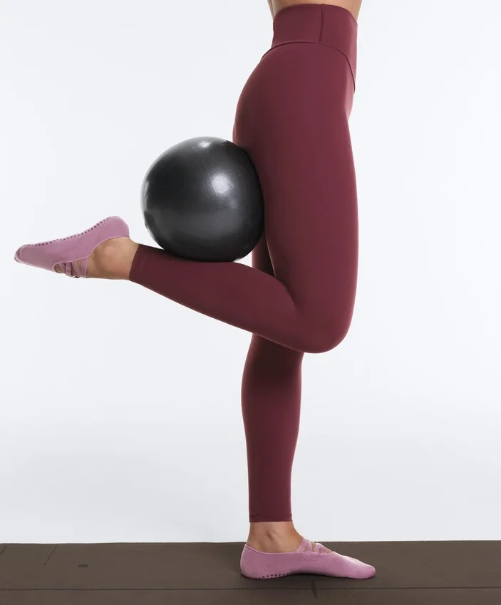 2 Pairs of Invisible Polyamide Blend Yoga and Pilates Socks with Double Straps 2 Pairs of Invisible Polyamide Blend Yoga and Pilates Socks with Double Straps