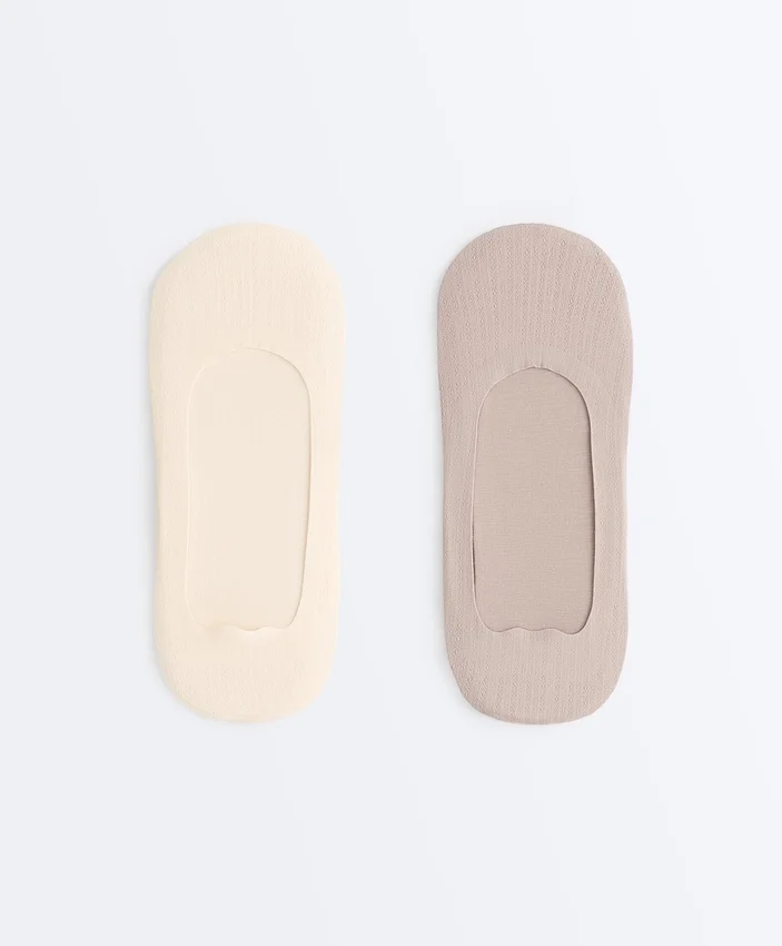 2 Pairs of Medium-Cut Cotton Blend Invisible Socks 2 Pairs of Medium-Cut Cotton Blend Invisible Socks