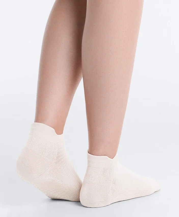 2 Pairs of Polyamide Blend Yoga and Pilates Sneaker Socks 2 Pairs of Polyamide Blend Yoga and Pilates Sneaker Socks