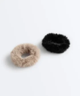 2 Scrunchies