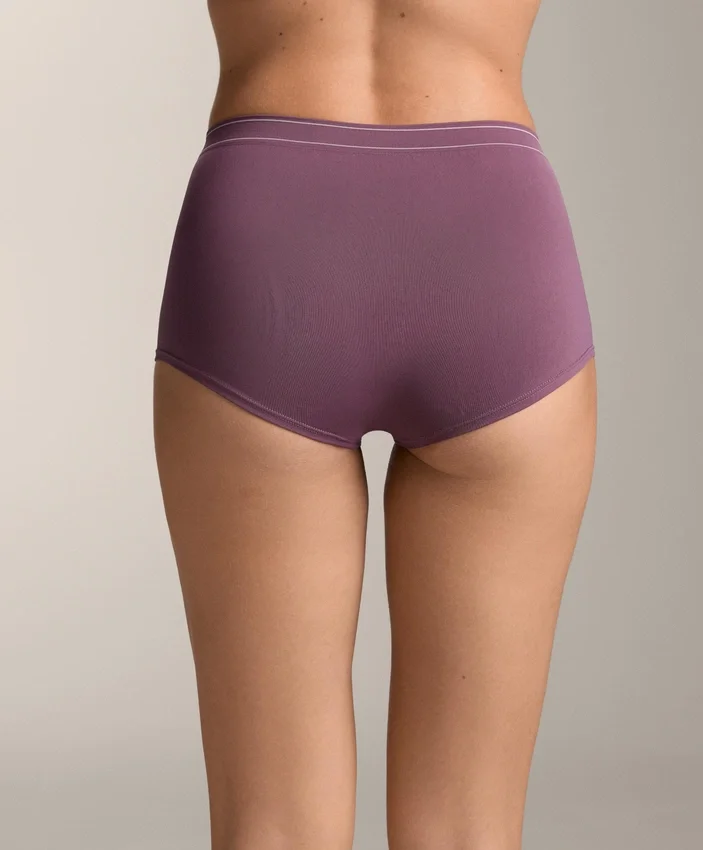 2 Seamless Soft-Touch Shortie Briefs 2 Seamless Soft-Touch Shortie Briefs