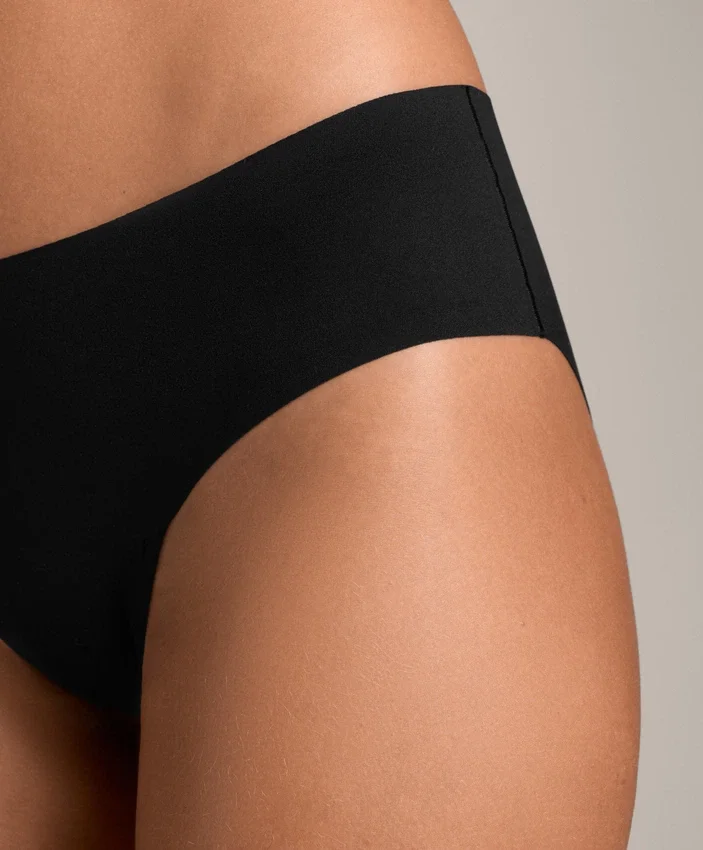 3 Invisible Polyamide Blend Classic Briefs 3 Invisible Polyamide Blend Classic Briefs