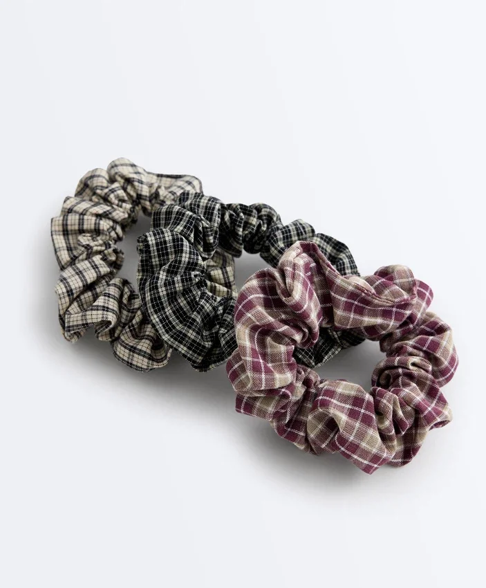 3 Large Gingham Scrunchies 3 Large Gingham Scrunchies