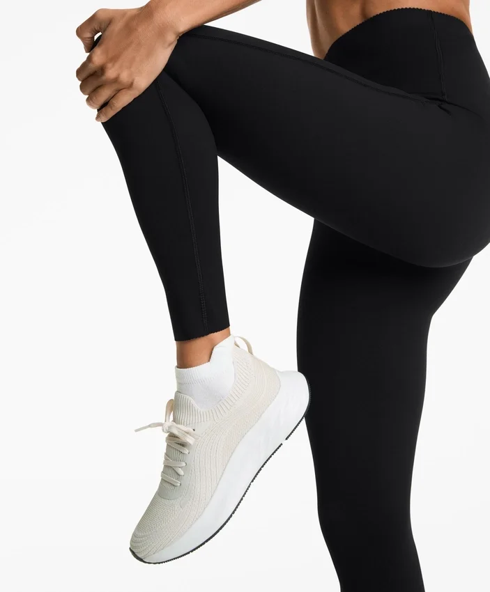 3 Pairs of Cotton Blend Sports Sneaker Socks with Heel Tab 3 Pairs of Cotton Blend Sports Sneaker Socks with Heel Tab