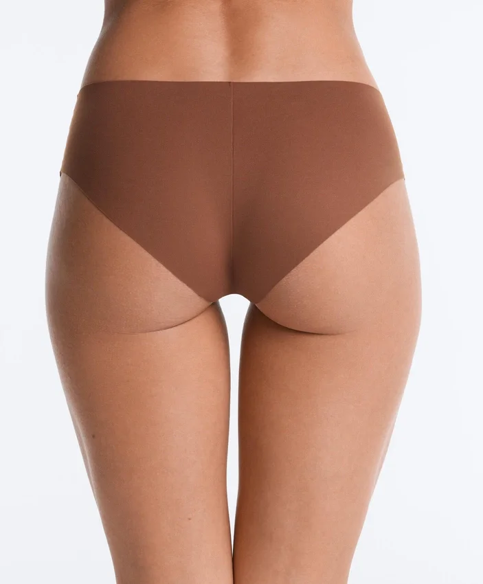 5 Invisible Laser Cut Polyamide Blend Hipster Briefs 5 Invisible Laser Cut Polyamide Blend Hipster Briefs