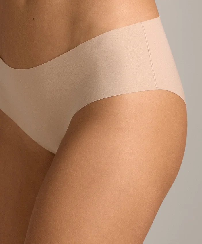 5 Invisible Polyamide Blend Pantone™ Hipster Briefs 5 Invisible Polyamide Blend Pantone™ Hipster Briefs