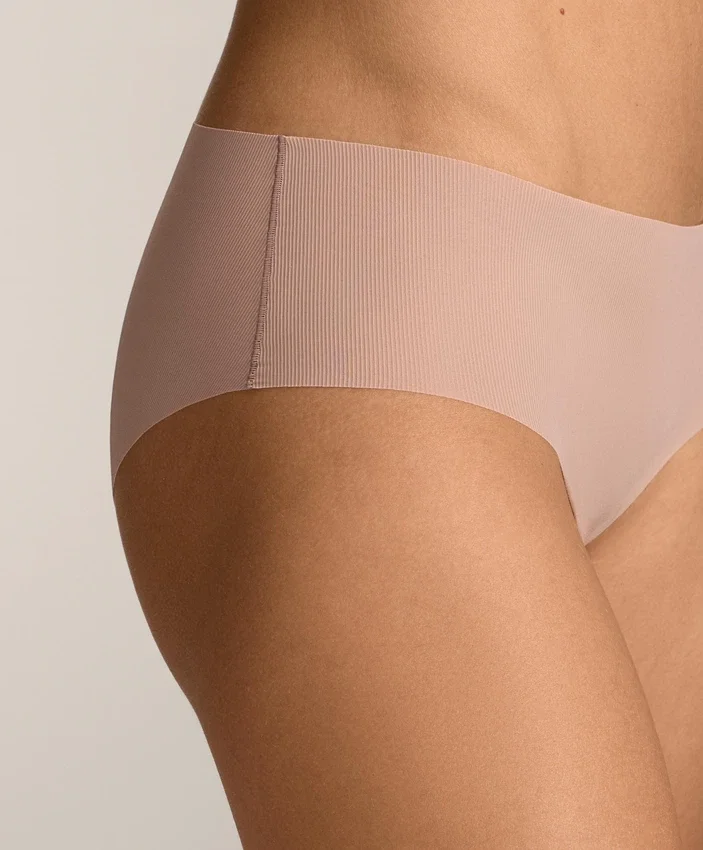 5 Lightweight Rib Polyamide Blend Invisible Laser-Cut Hipster Briefs 5 Lightweight Rib Polyamide Blend Invisible Laser-Cut Hipster Briefs