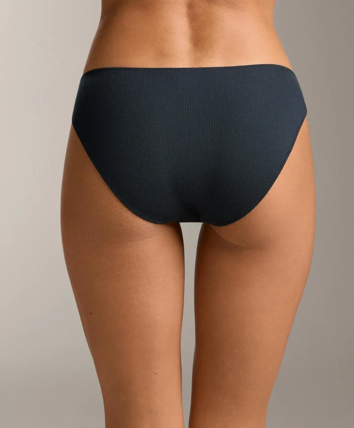 5 Rib Cotton U-Cut Classic Briefs 5 Rib Cotton U-Cut Classic Briefs