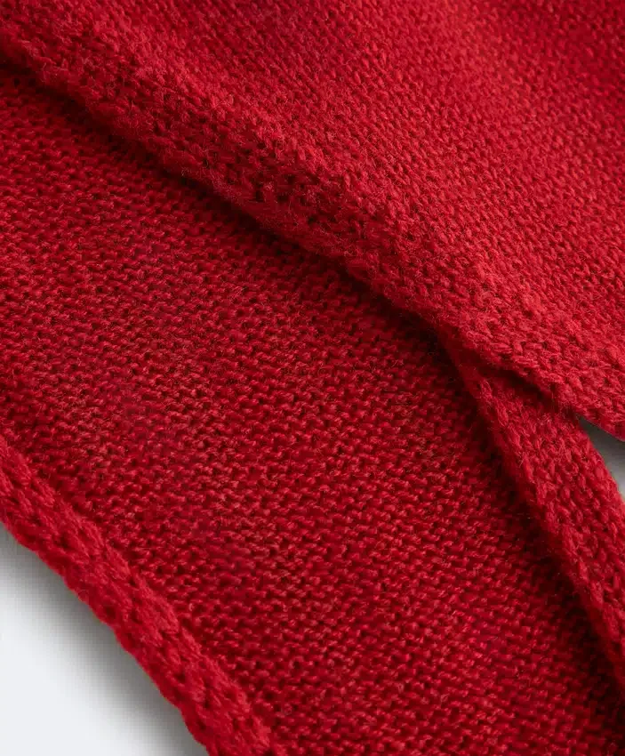 90% Wool 10% Cashmere Knit Bandana 90% Wool 10% Cashmere Knit Bandana