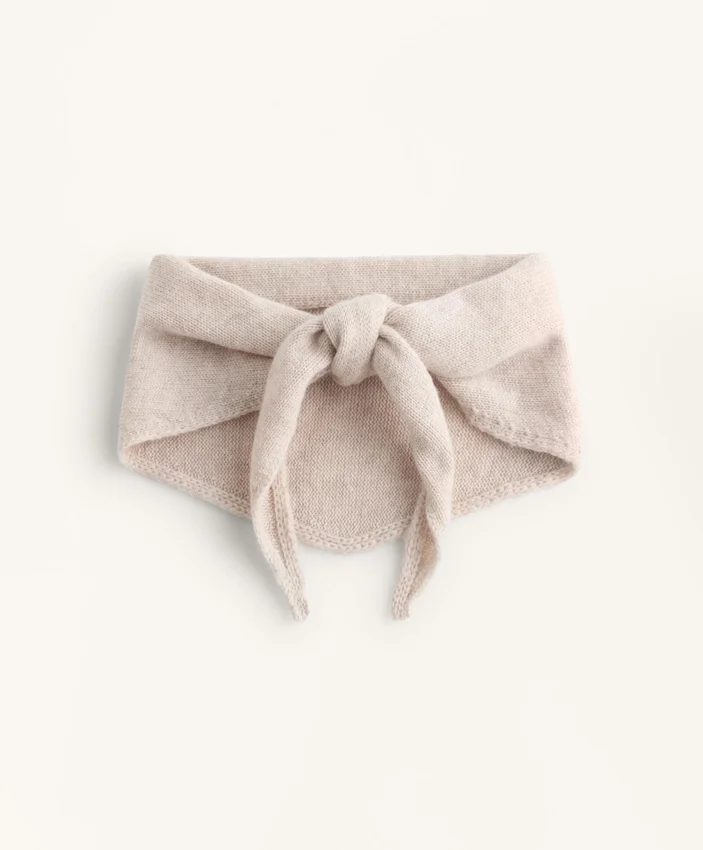 90% Wool 10% Cashmere Knit Bandana 90% Wool 10% Cashmere Knit Bandana