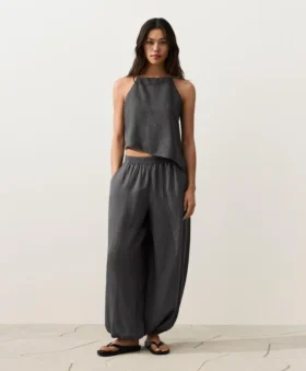 Asymmetric 100% Linen Sleeveless Top Asymmetric 100% Linen Sleeveless Top