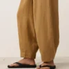 Balloon Trousers Lyocell Blend and 24% Linen with Seams Balloon Trousers Lyocell Blend and 24% Linen with Seams