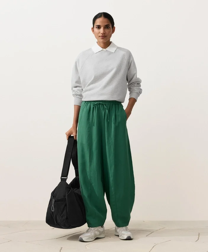Balloon Trousers Lyocell Blend and 24% Linen with Seams Balloon Trousers Lyocell Blend and 24% Linen with Seams