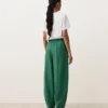 Balloon Trousers Lyocell Blend and 24% Linen with Seams Balloon Trousers Lyocell Blend and 24% Linen with Seams