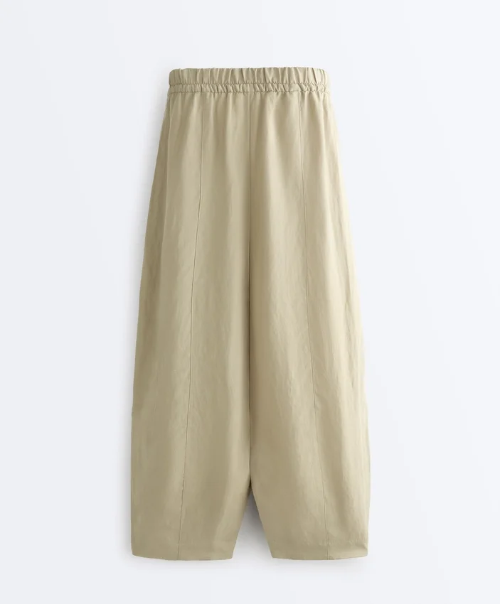 Balloon Trousers Lyocell Blend and 24% Linen with Seams Balloon Trousers Lyocell Blend and 24% Linen with Seams