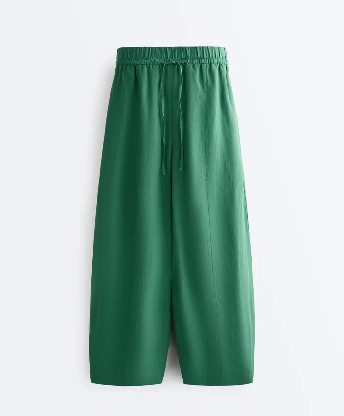 Balloon Trousers Lyocell Blend and 24% Linen with Seams Balloon Trousers Lyocell Blend and 24% Linen with Seams