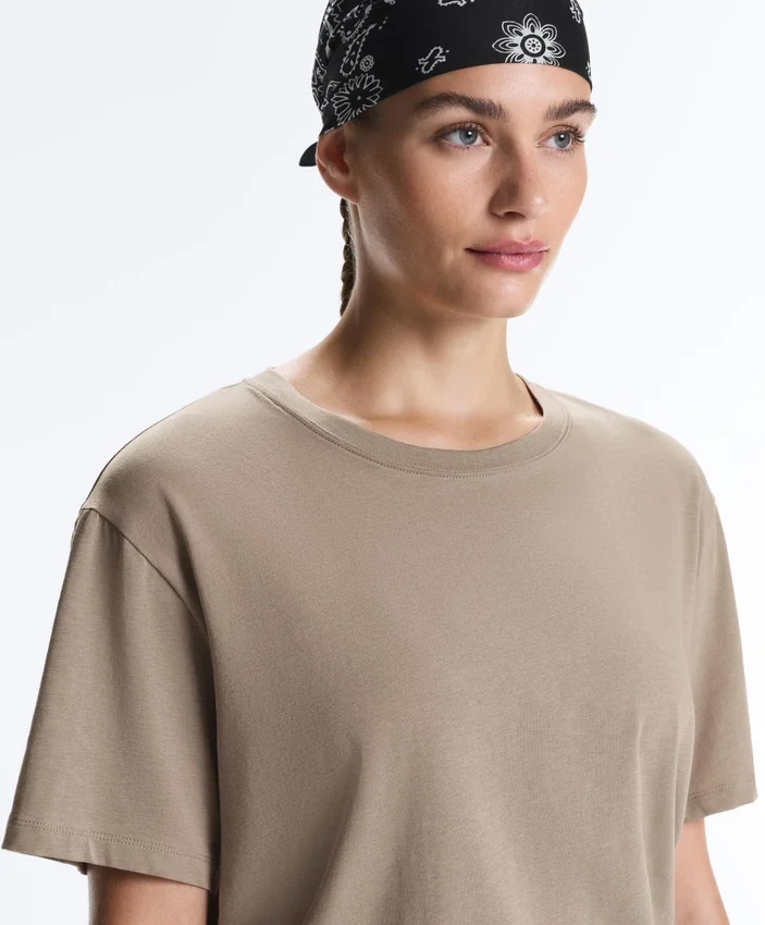 Boxy Short-Sleeved Cotton Blend T-Shirt with Slogan Boxy Short-Sleeved Cotton Blend T-Shirt with Slogan