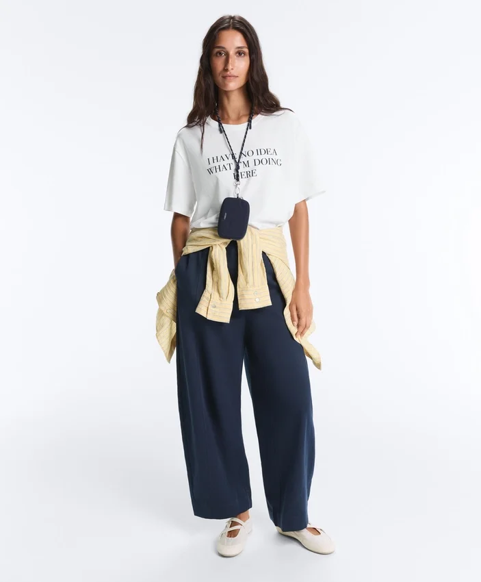 Boxy Short-Sleeved Cotton Blend T-Shirt with Slogan Boxy Short-Sleeved Cotton Blend T-Shirt with Slogan